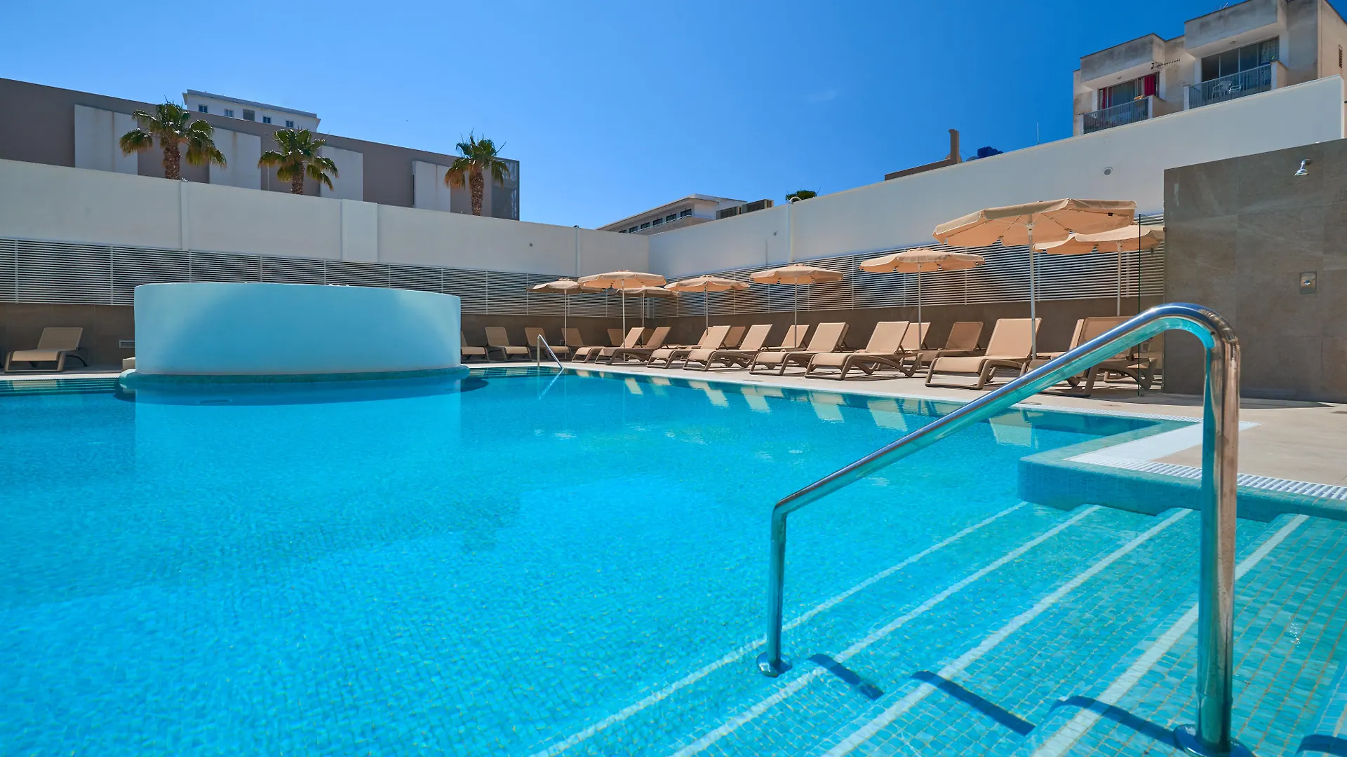 Protur Atalaya Apartman Cala Millor  Spanyolország