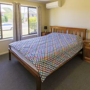 Hibiscus Holiday home Urangan